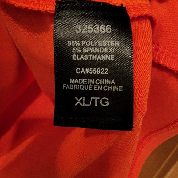 Scoop Neck Blouse - Picture 4 of 4